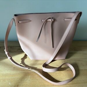 Women’s Minimalist Crossbody Bucket Bag - Blush Pink